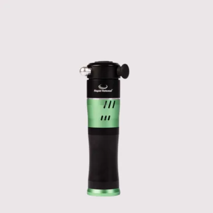 The Traveler includes three variable speeds (4,000 / 5,000 / 6,000) to maximize comfort to areas like the face, neck, shoulders and hands.